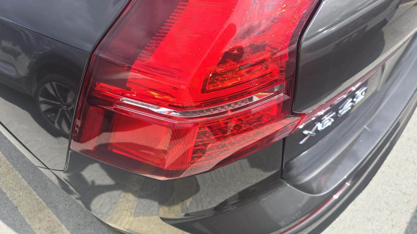 2025 Volvo XC60 B5 Plus AWD