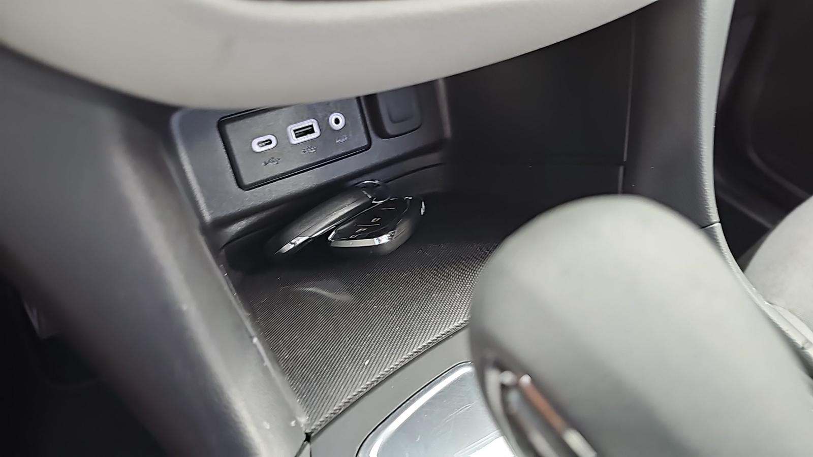 2022 Chevrolet Equinox LS FWD