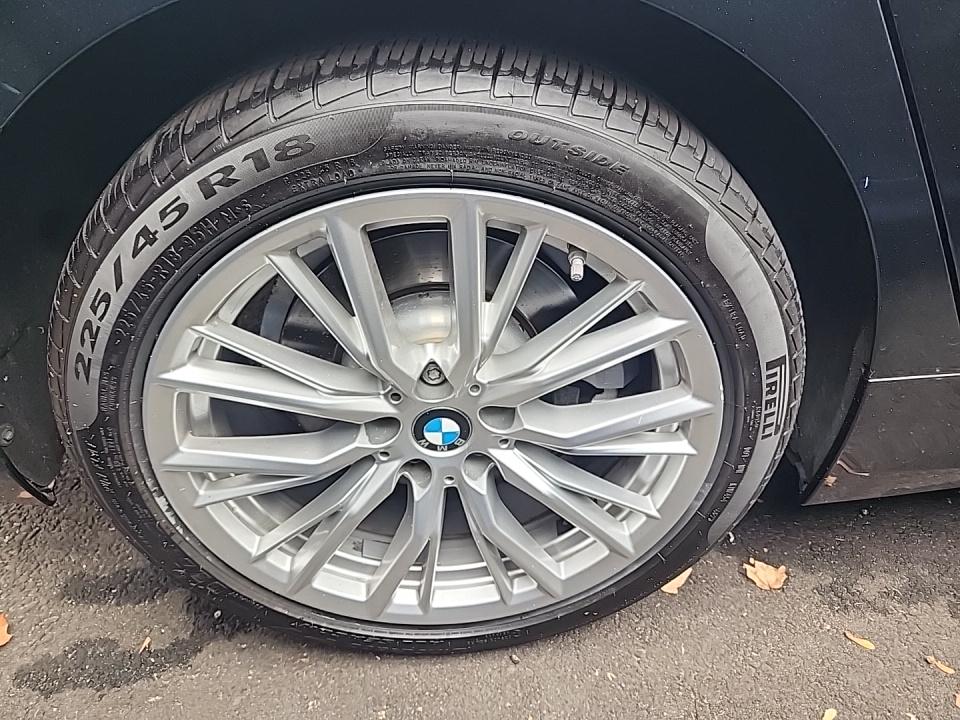 2023 BMW 3 Series 330i xDrive AWD