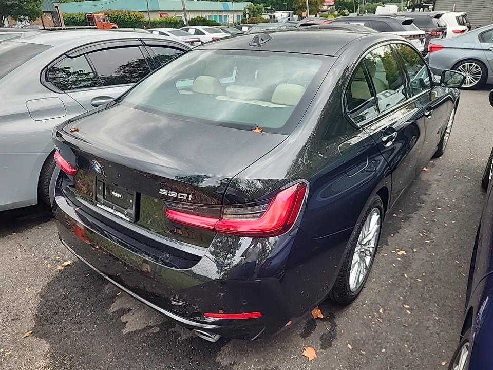 2023 BMW 3 Series 330i xDrive AWD
