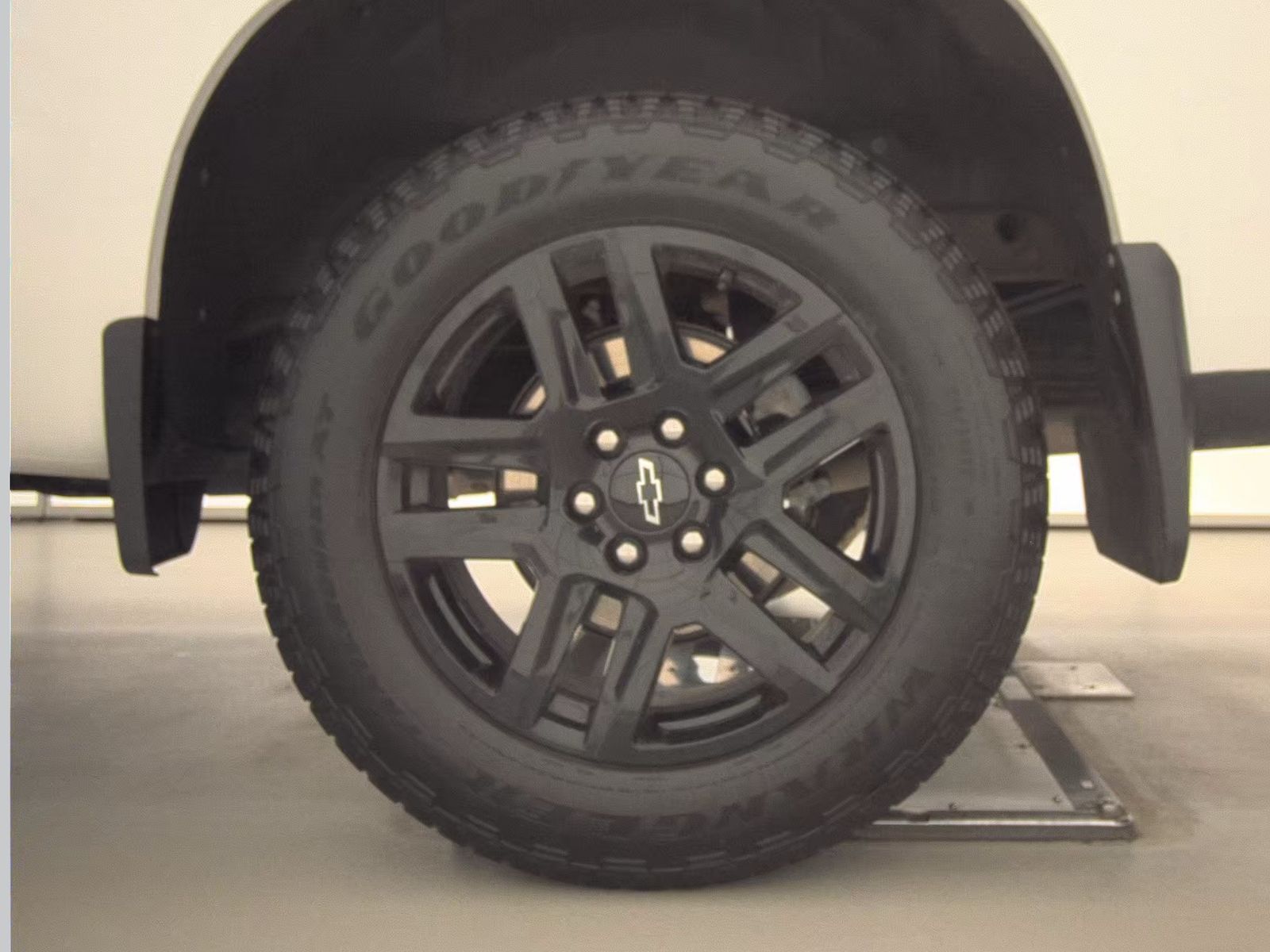 2023 Chevrolet Silverado 1500 RST AWD