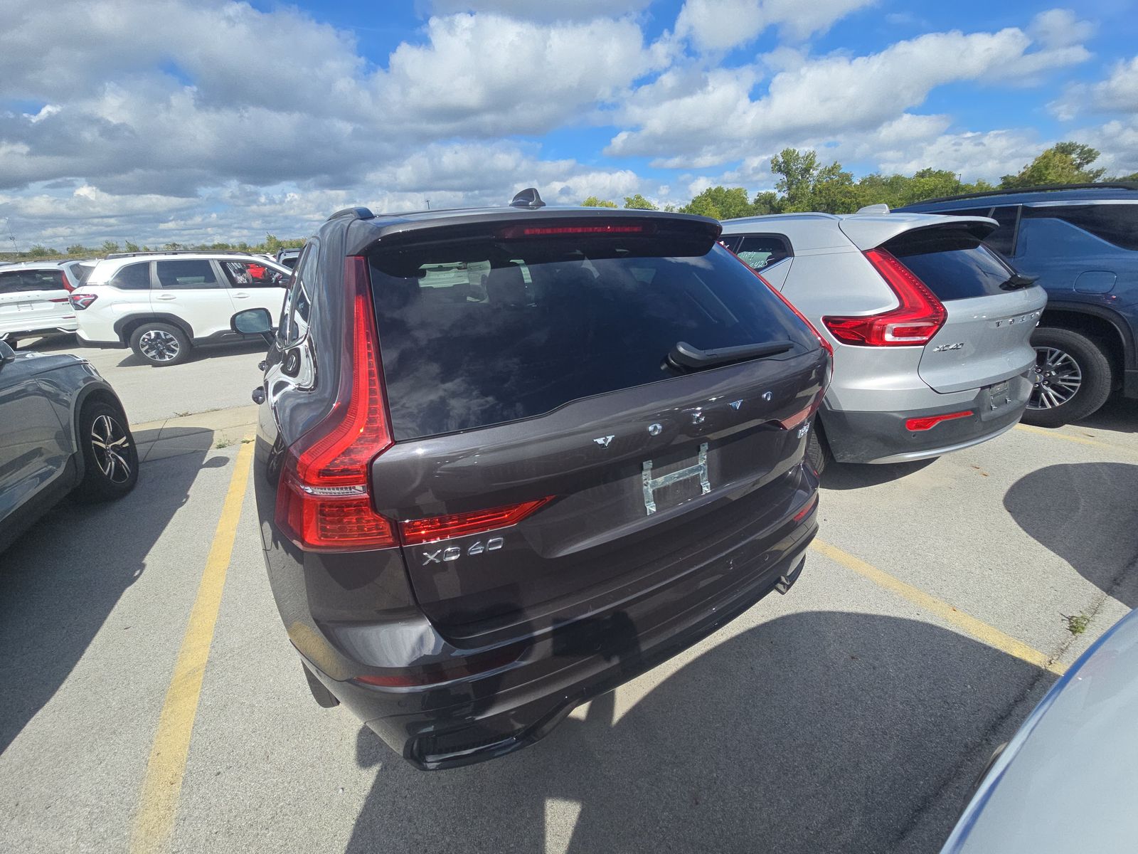 2025 Volvo XC60 B5 Plus AWD