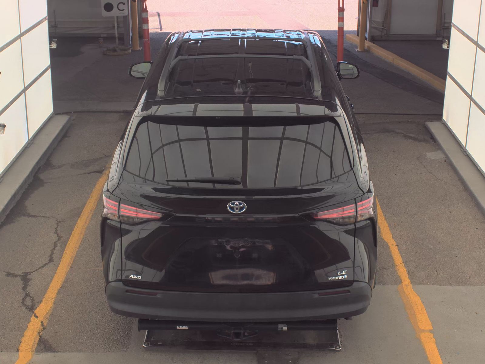 2022 Toyota Sienna LE AWD