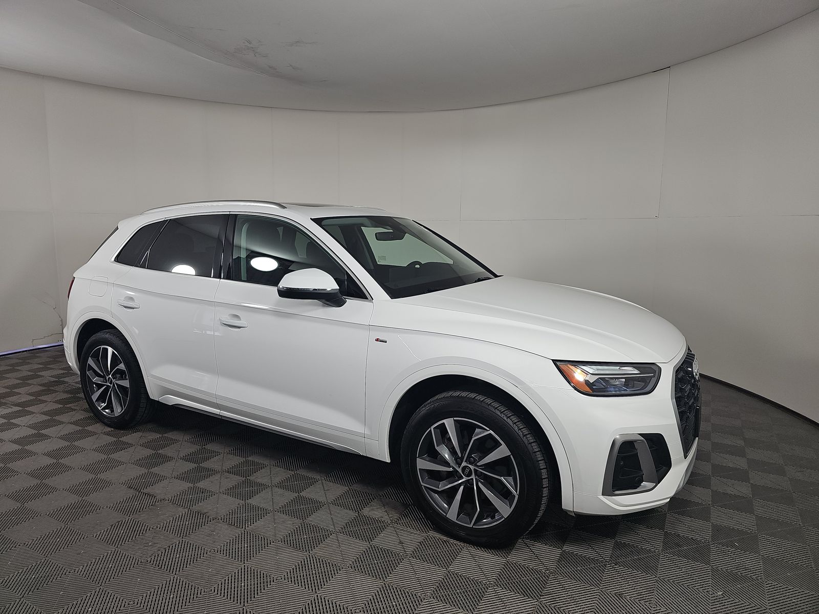 2022 Audi Q5 S line Premium Plus AWD