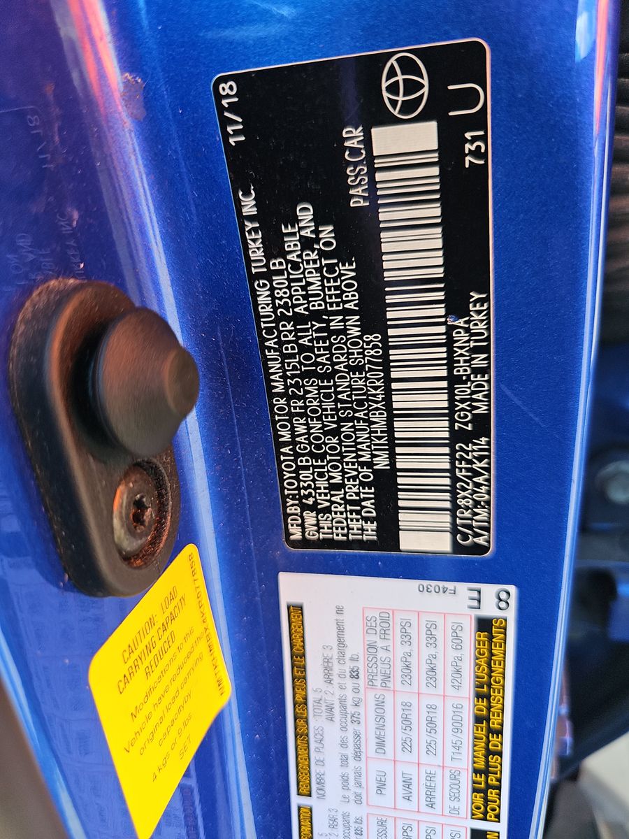 2019 Toyota C-HR XLE FWD