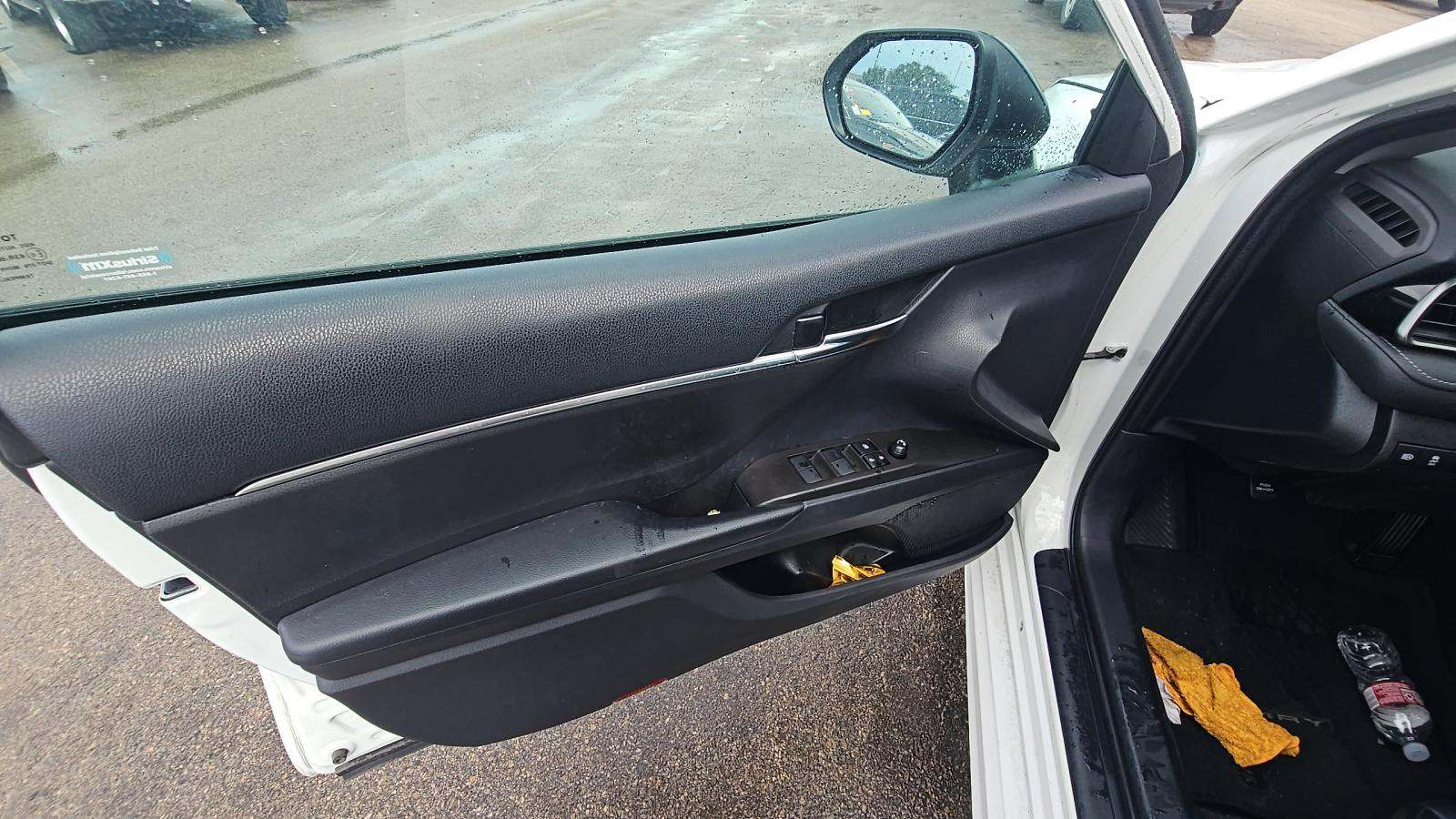 2022 Toyota Camry SE FWD