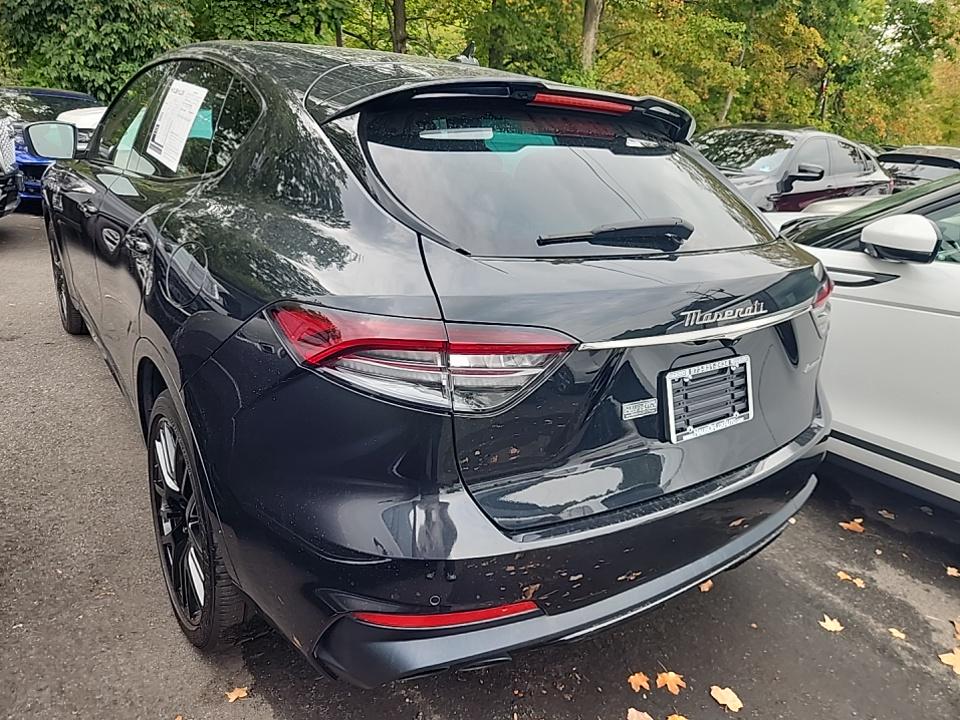 2022 Maserati Levante Modena AWD
