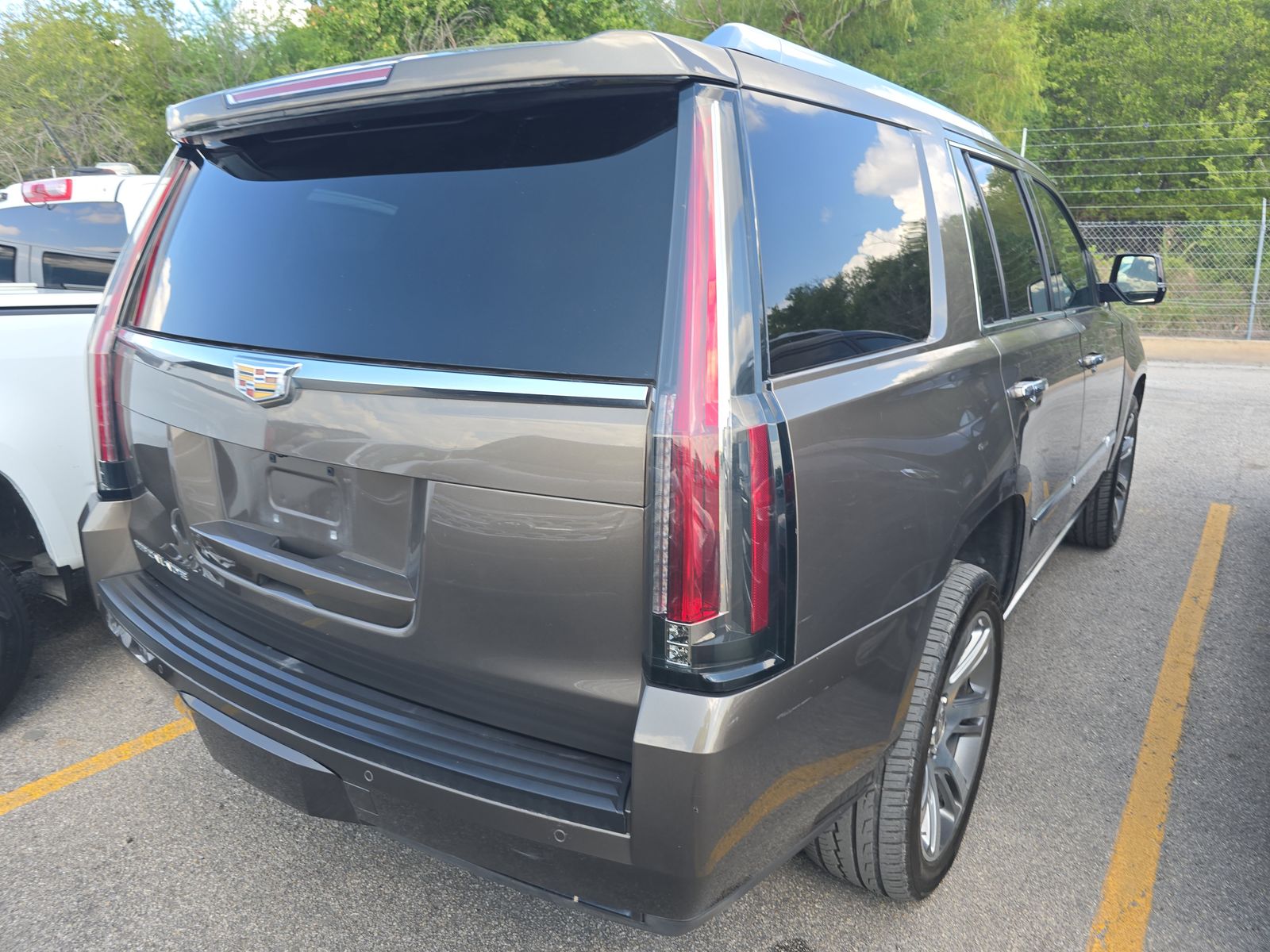 2016 Cadillac Escalade Premium RWD