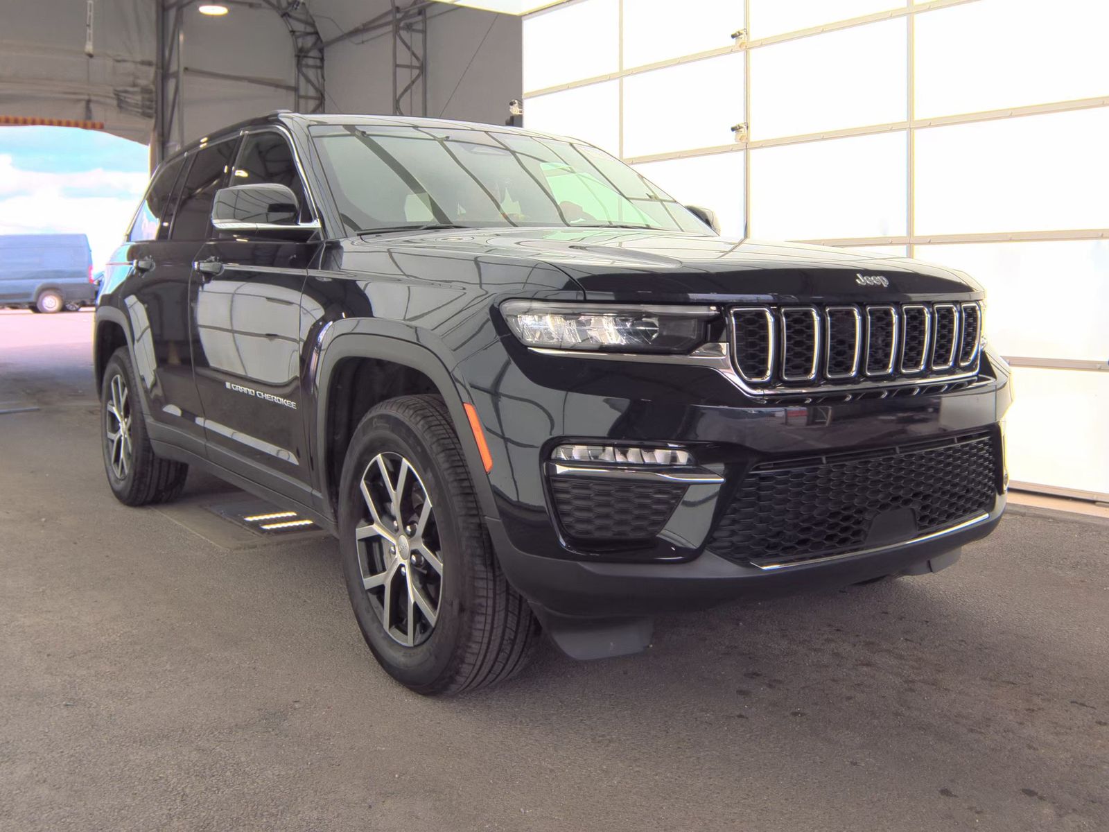 2024 Jeep Grand Cherokee Limited AWD