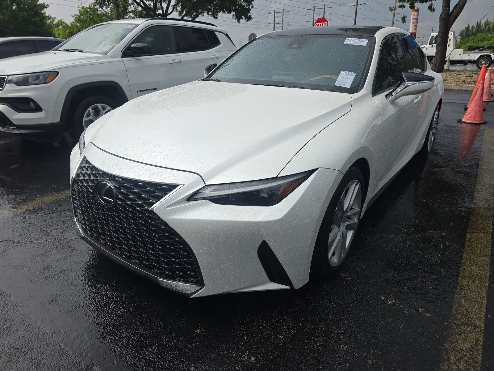 2022 Lexus IS 300