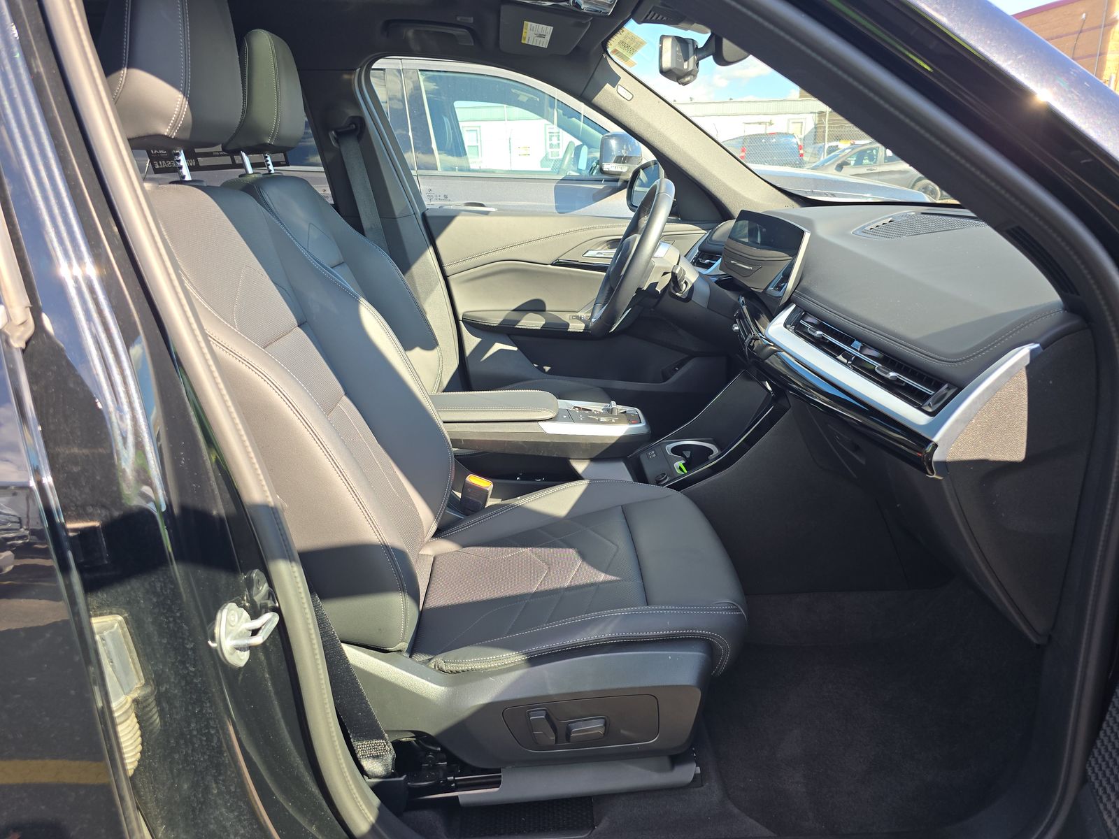 2025 BMW X1 xDrive28i AWD