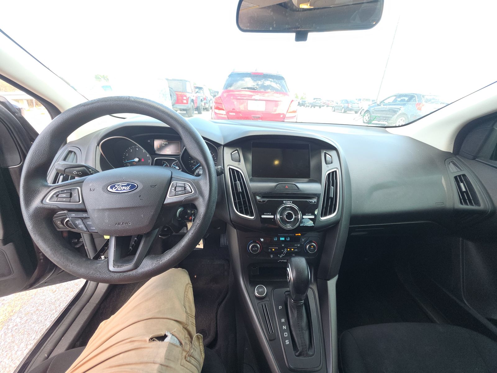 2017 Ford Focus SEL FWD