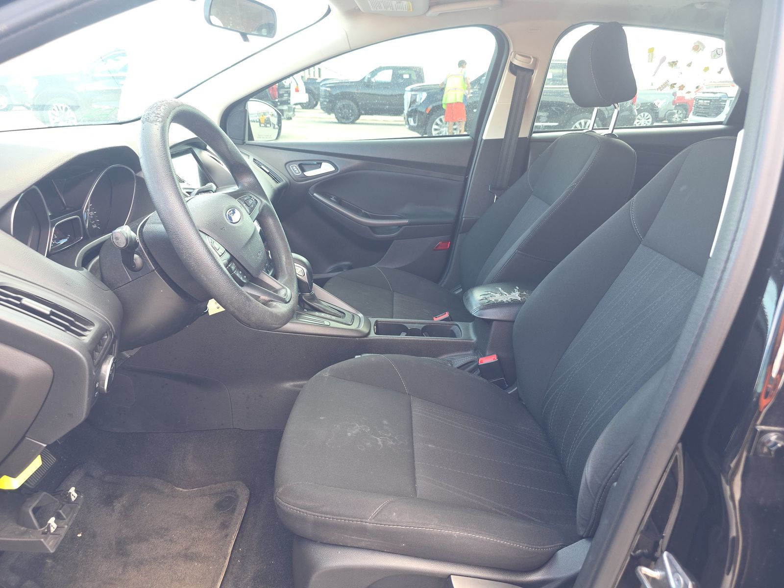2017 Ford Focus SEL FWD