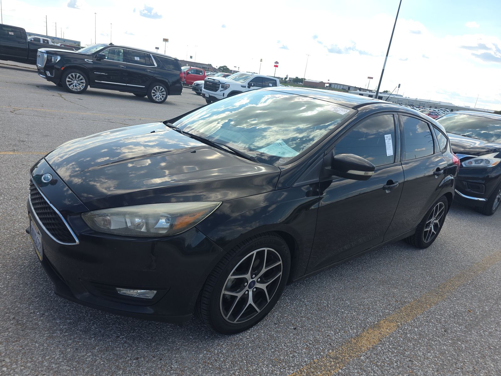 2017 Ford Focus SEL FWD