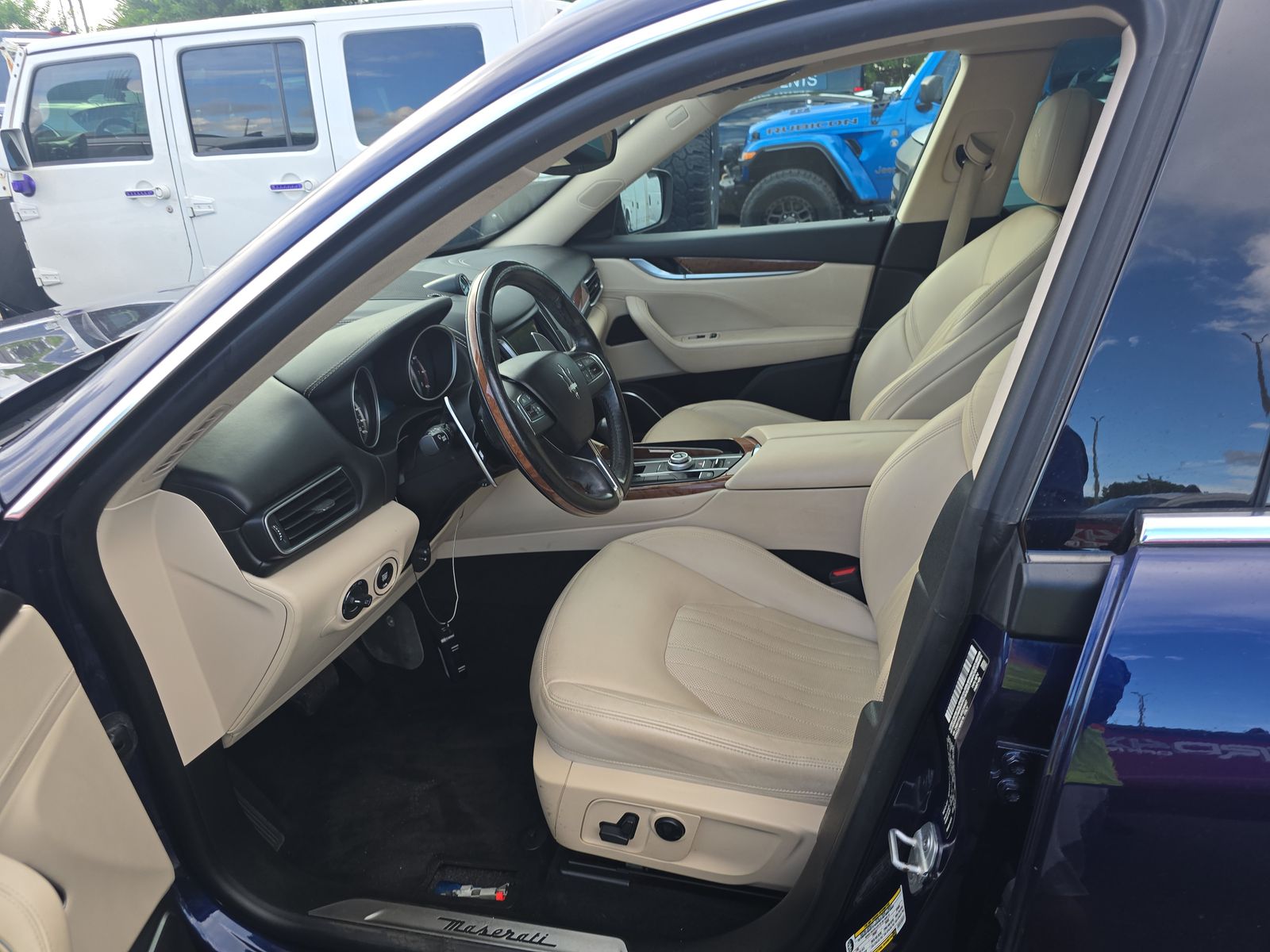 2017 Maserati Levante S AWD