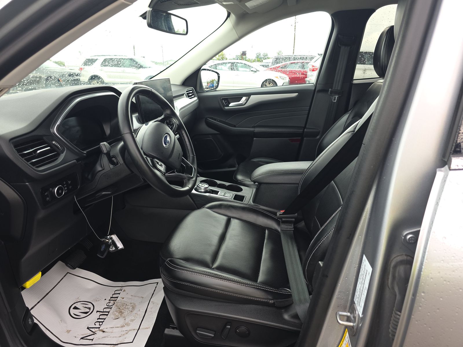 2023 Ford Escape Hybrid Platinum FWD