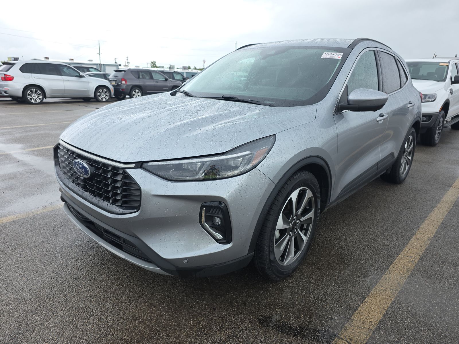 2023 Ford Escape Hybrid Platinum FWD