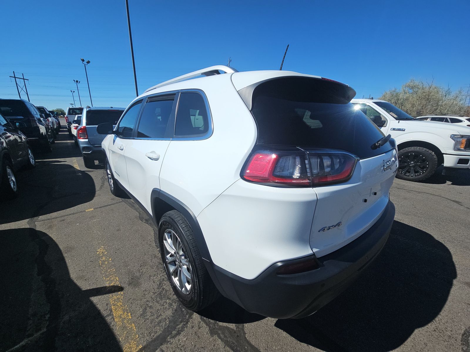 2021 Jeep Cherokee Latitude Lux AWD