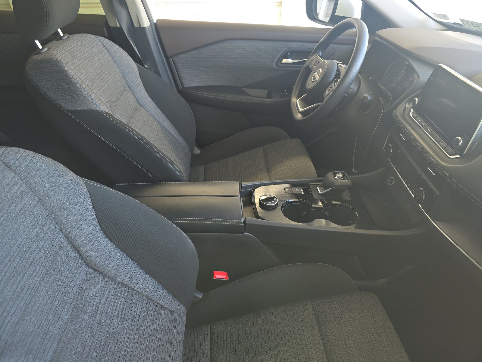 2023 Nissan Rogue SV AWD