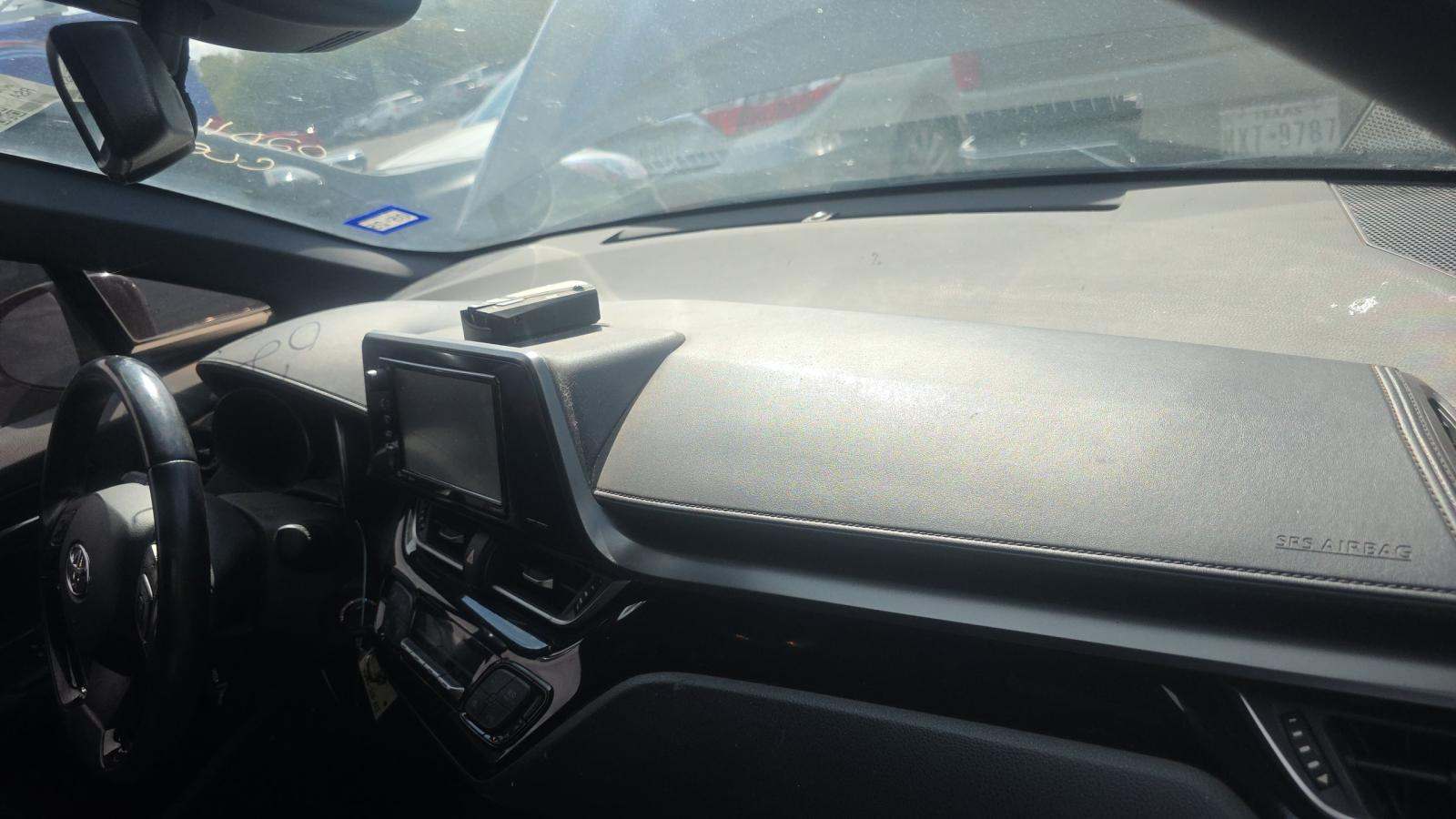 2018 Toyota C-HR XLE FWD