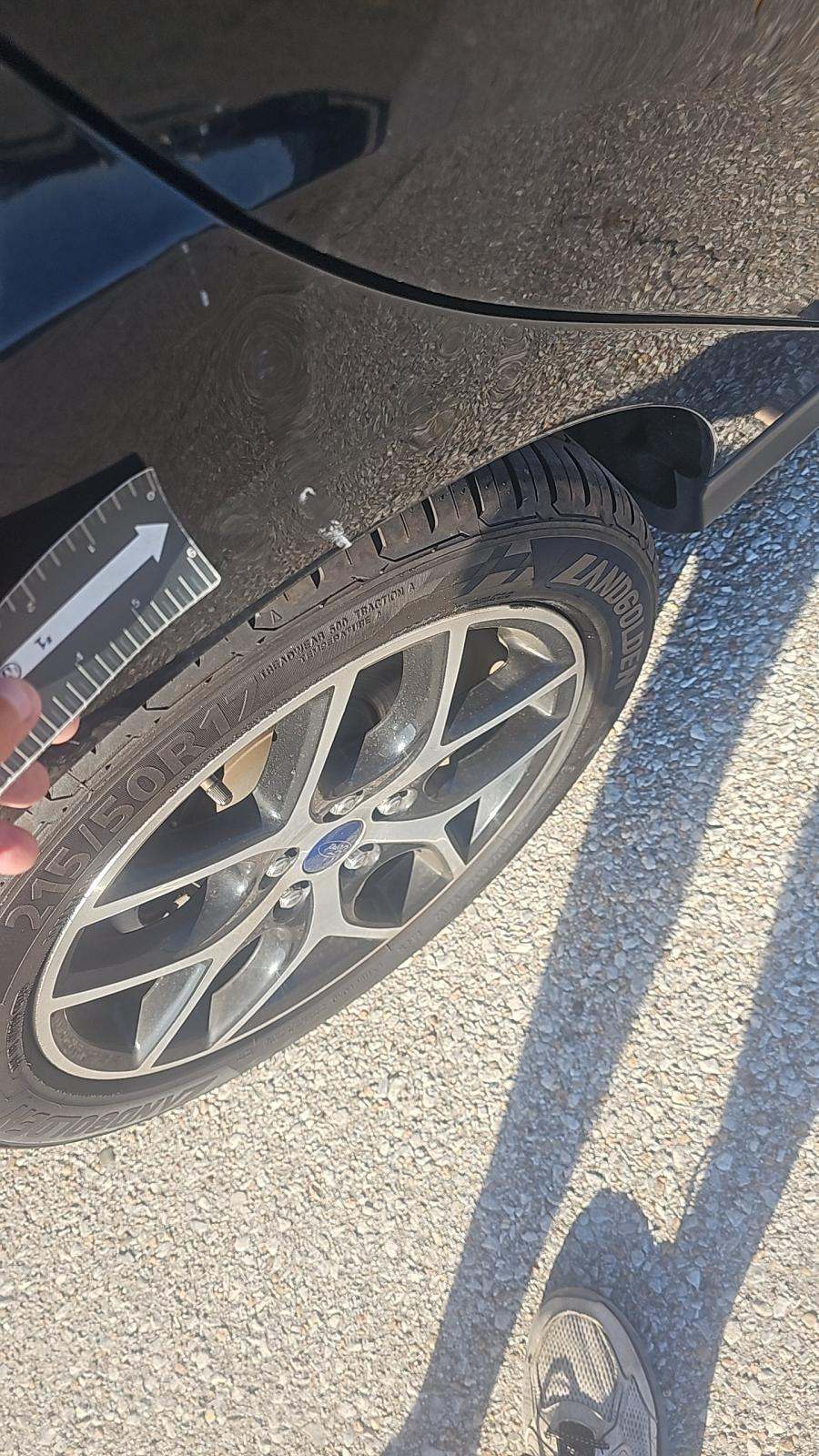 2017 Ford Focus SEL FWD