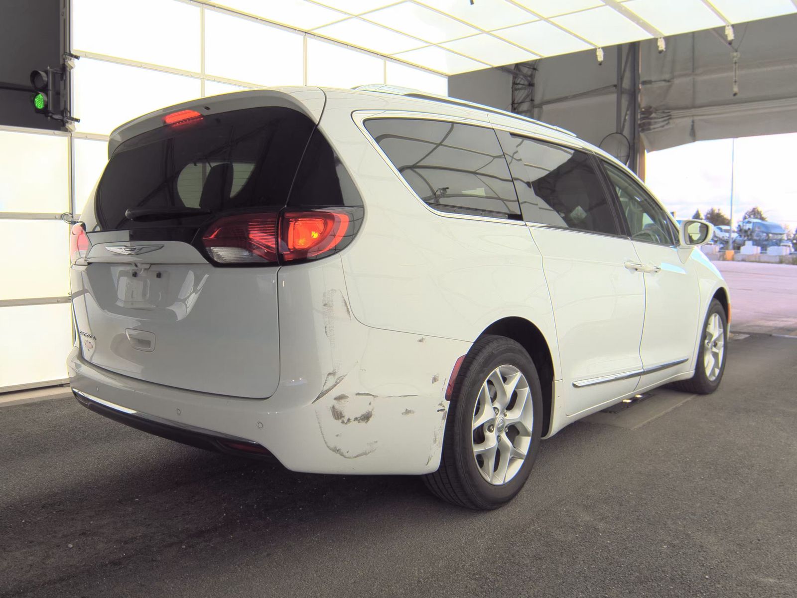 2018 Chrysler Pacifica Touring L FWD