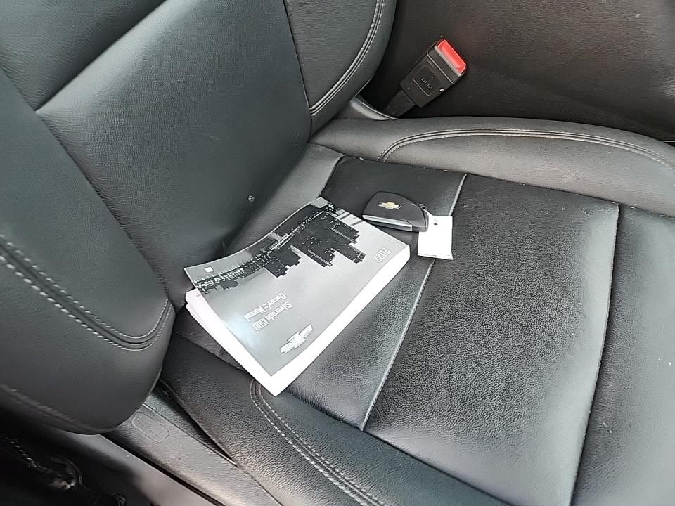 2022 Chevrolet Silverado 1500 RST AWD