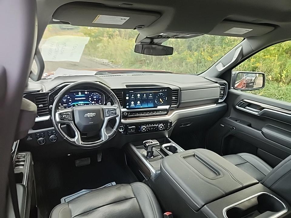 2022 Chevrolet Silverado 1500 RST AWD