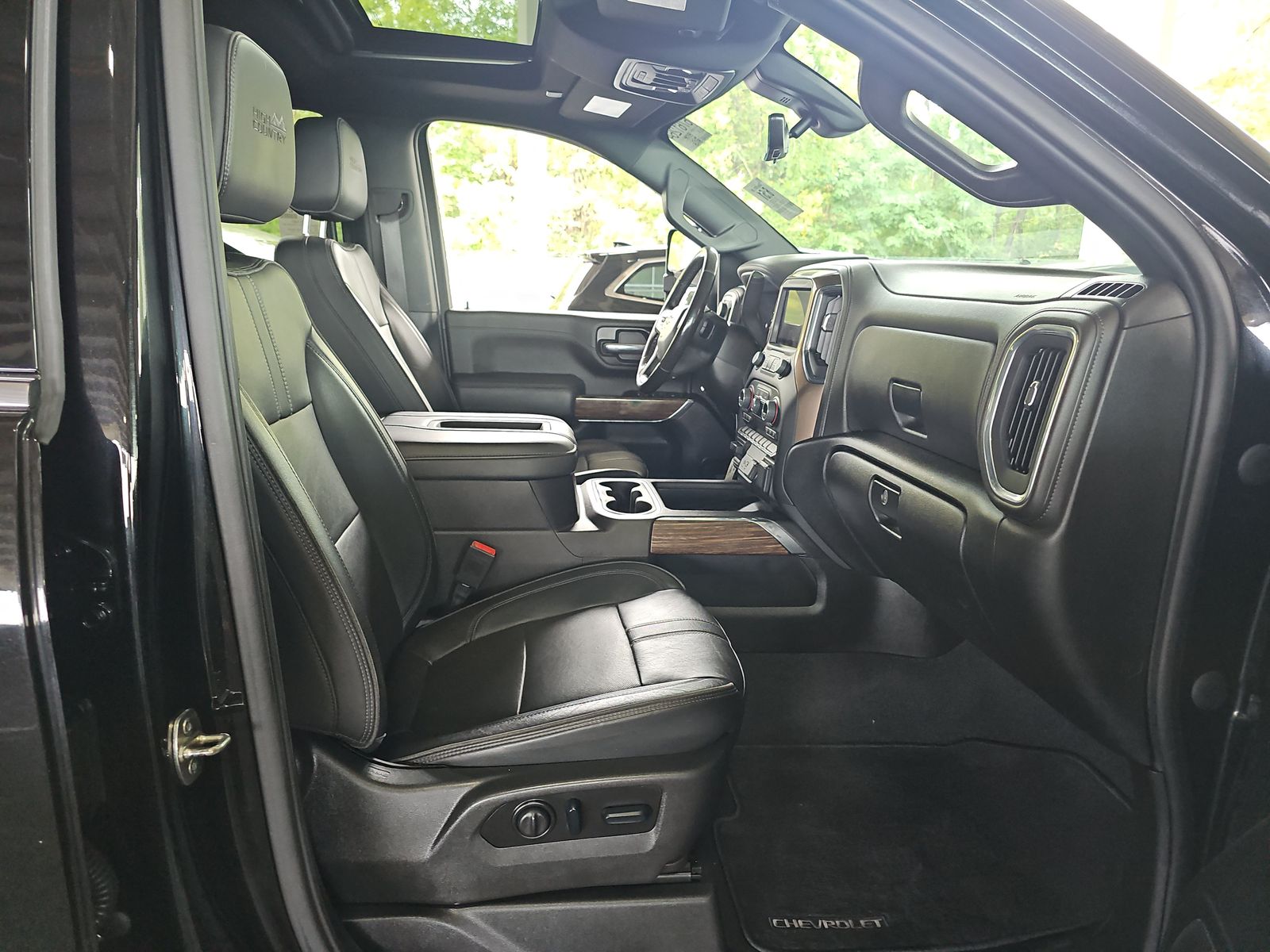 2022 Chevrolet Silverado 3500HD High Country AWD