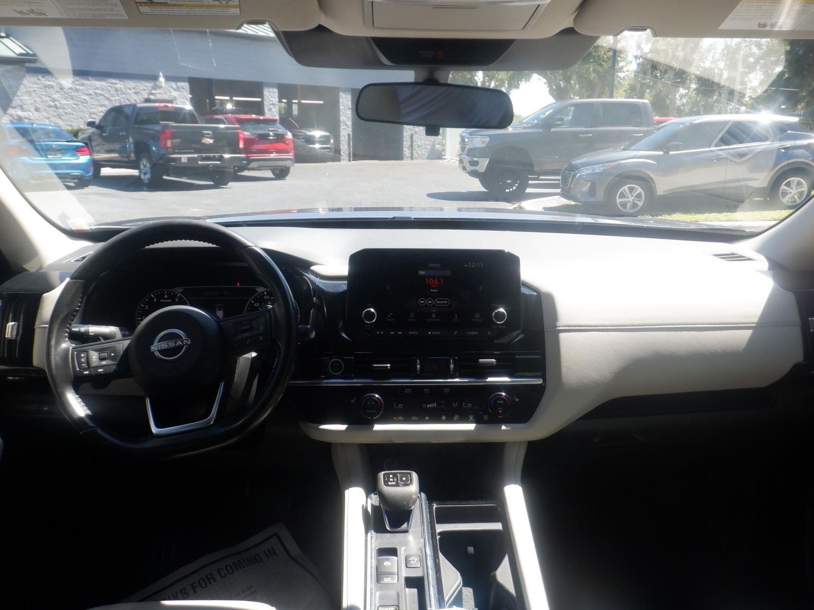 2024 Nissan Pathfinder SV FWD