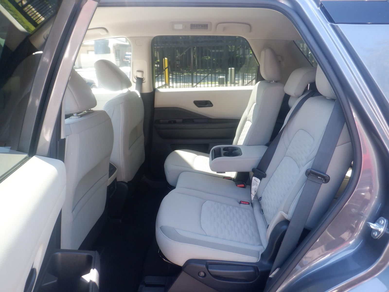 2024 Nissan Pathfinder SV FWD