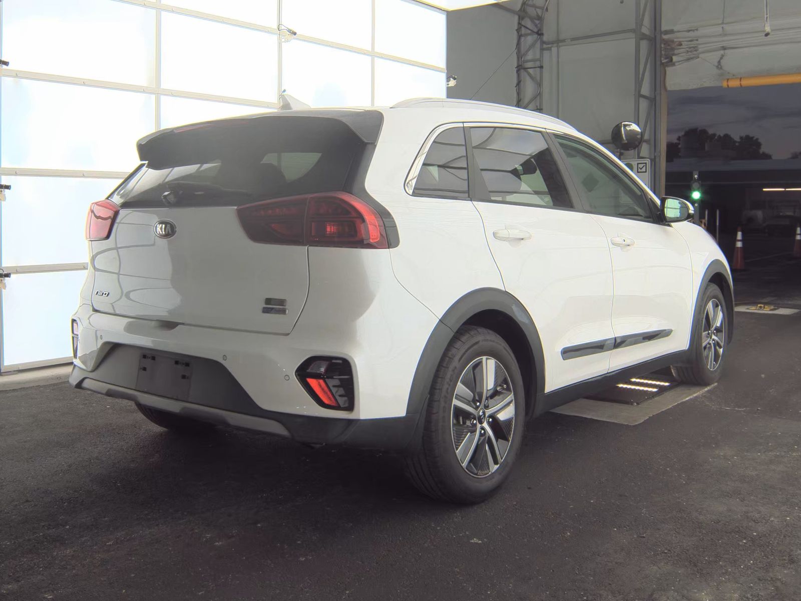 2021 Kia Niro EX Premium FWD