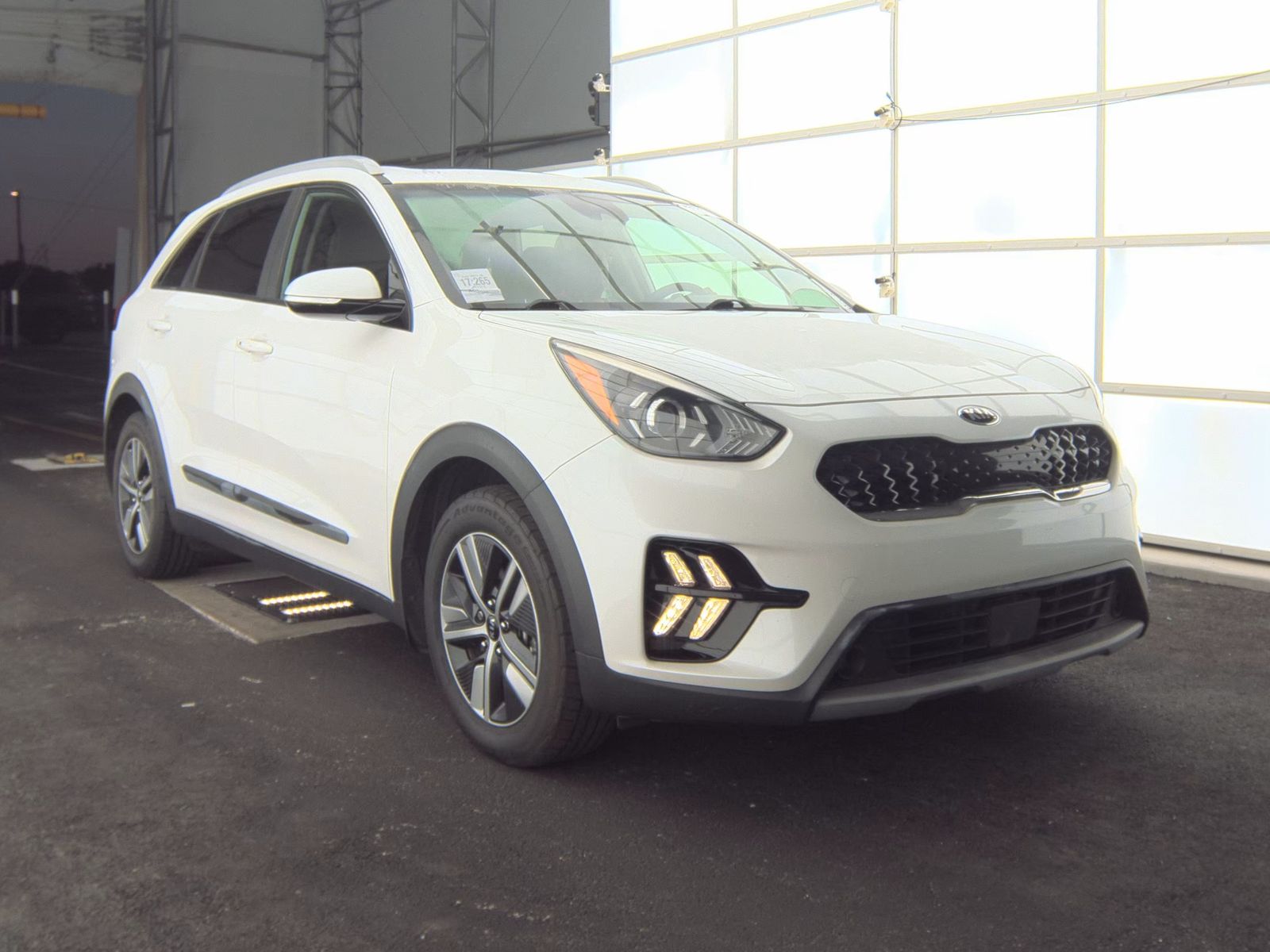 2021 Kia Niro EX Premium FWD