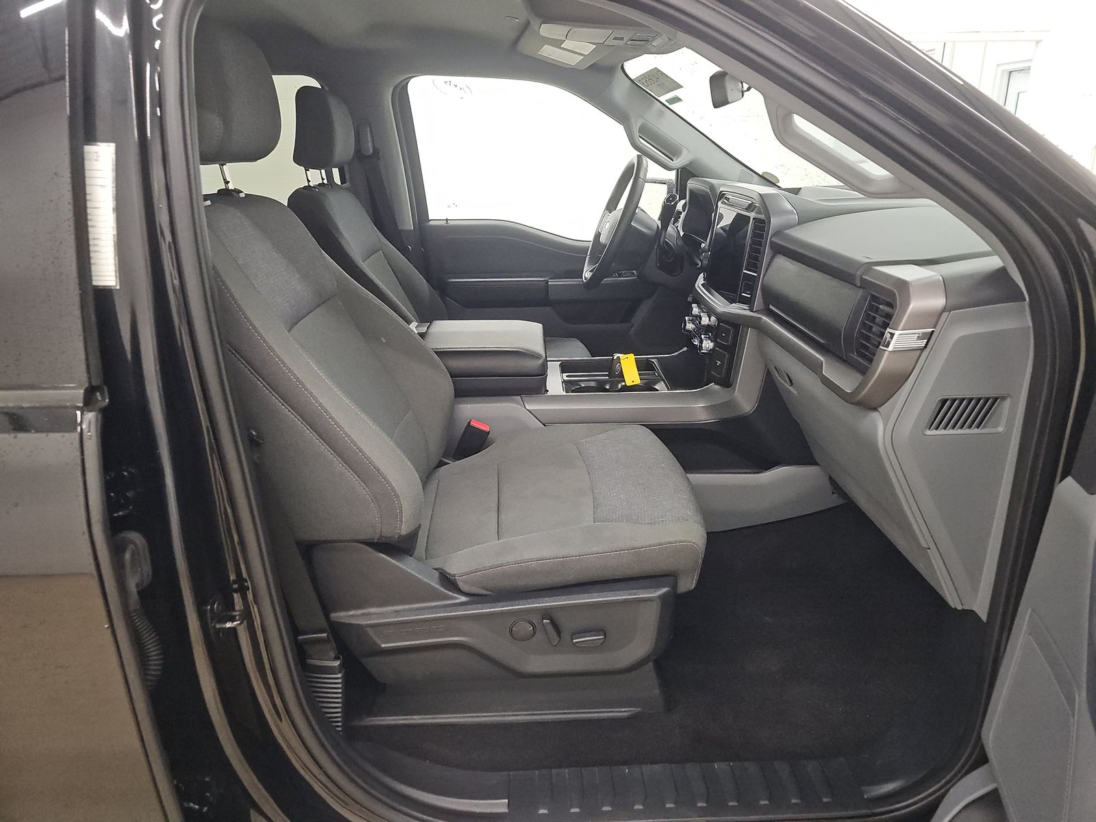2024 Ford F-150 Hybrid XLT AWD