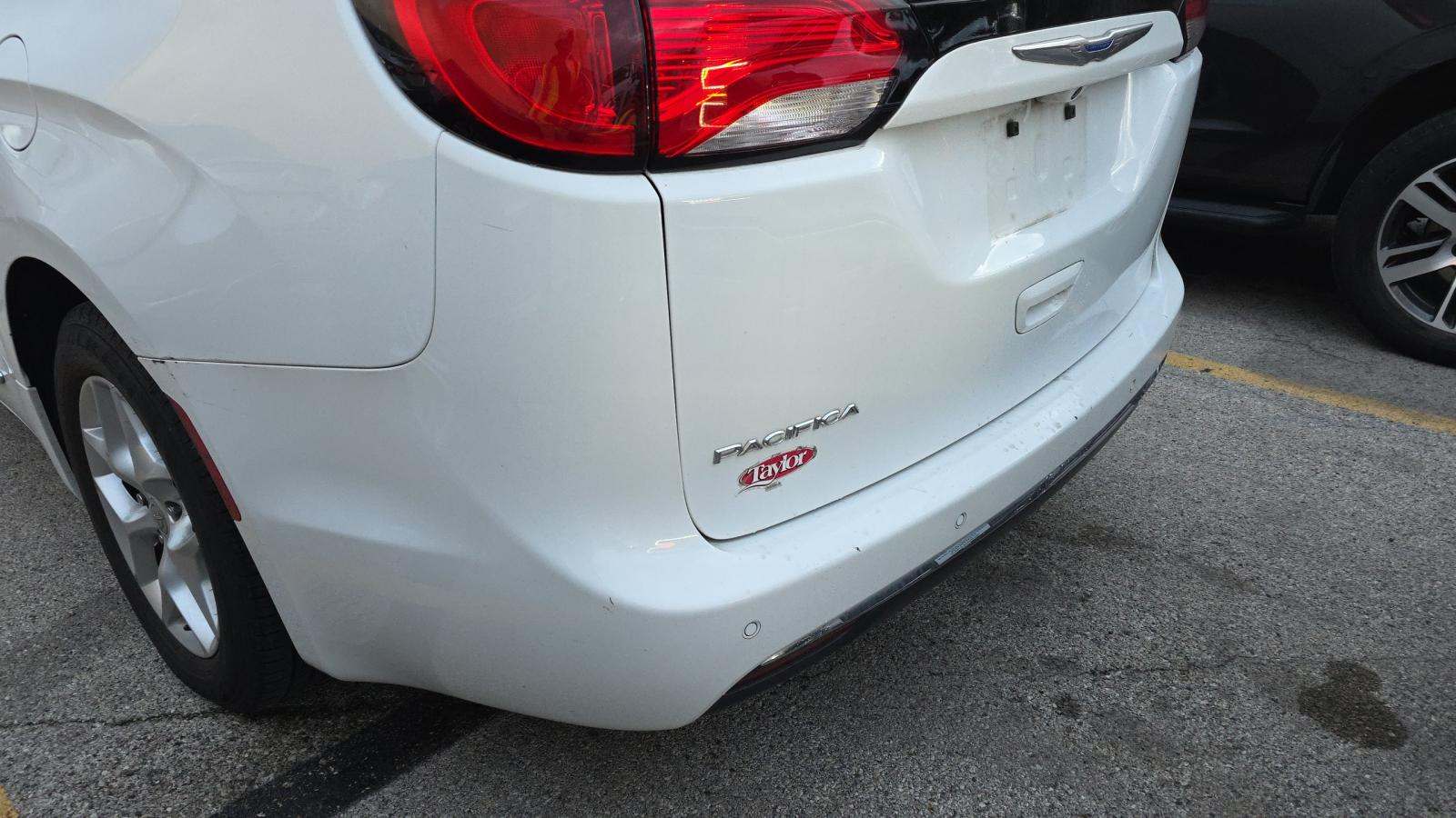 2018 Chrysler Pacifica Touring L FWD