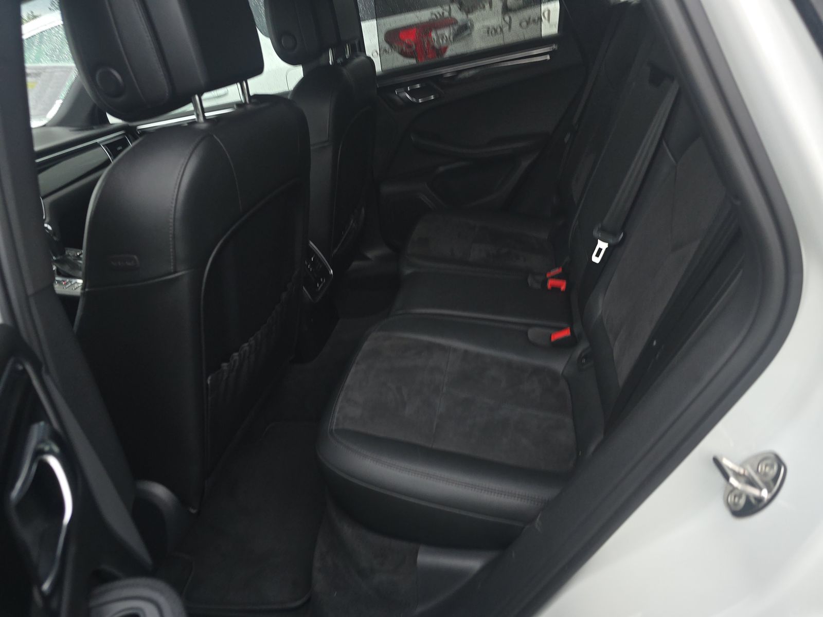 2015 Porsche Macan S AWD