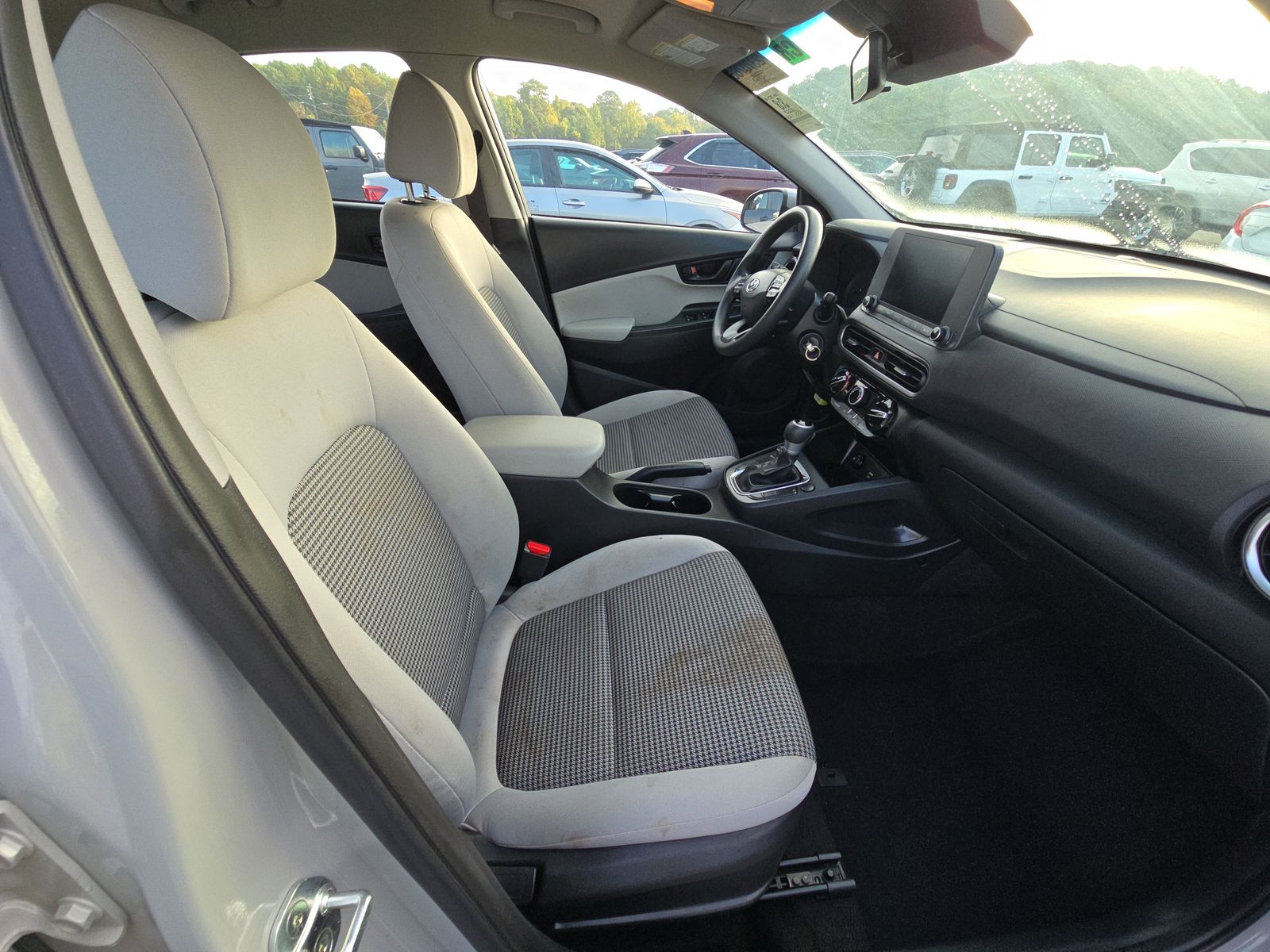 2022 Hyundai Kona SE FWD