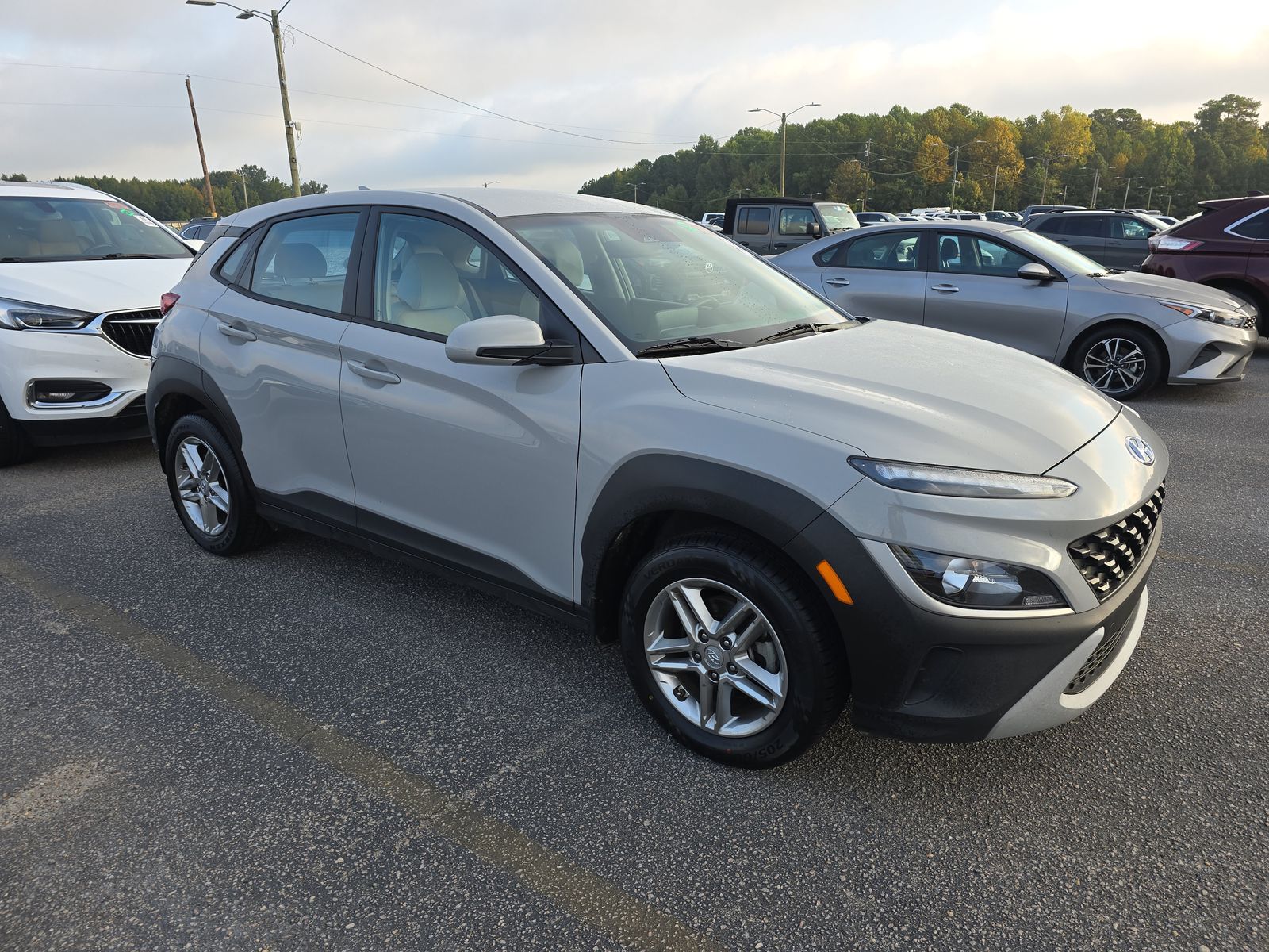 2022 Hyundai Kona SE FWD