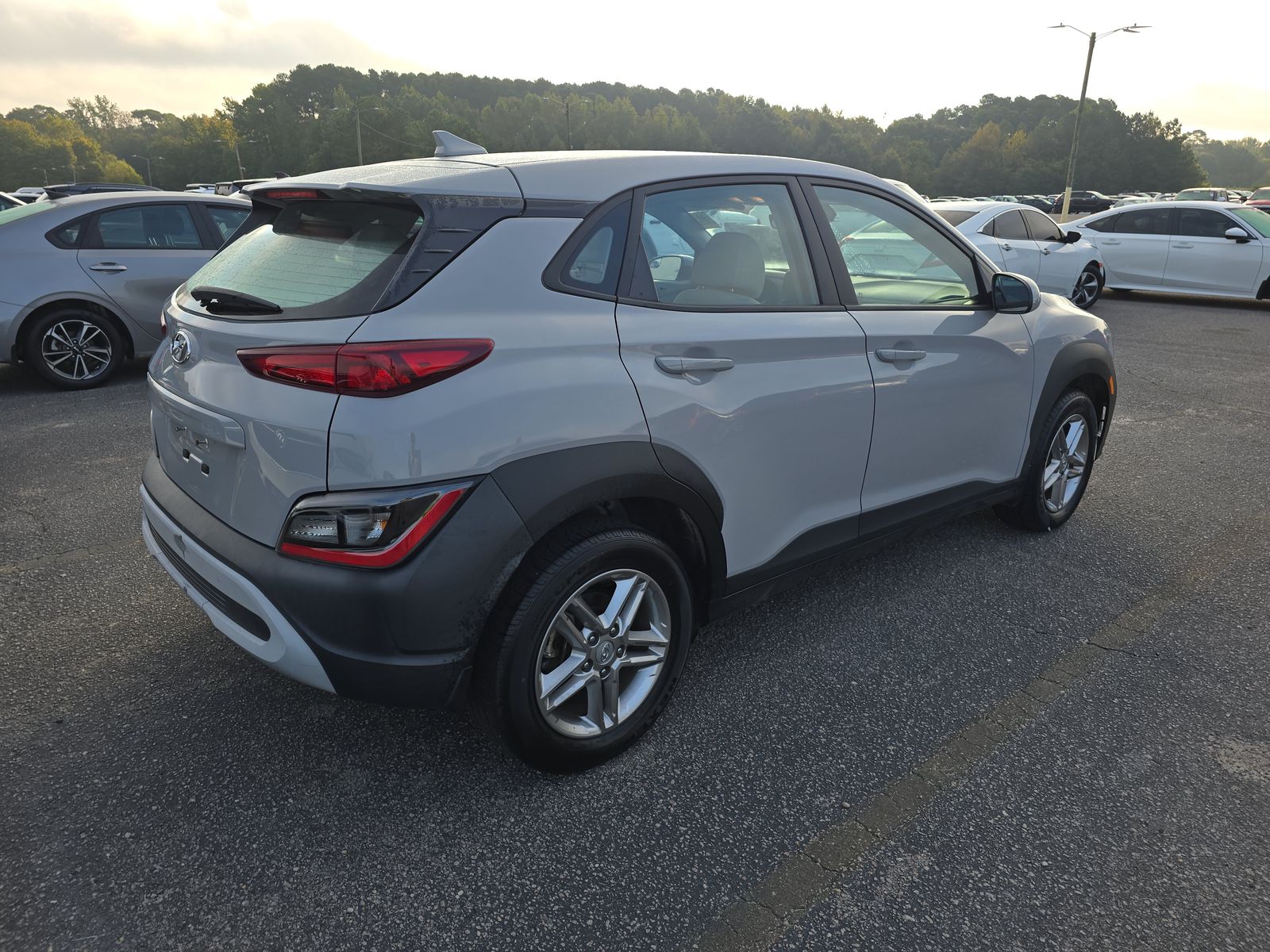 2022 Hyundai Kona SE FWD