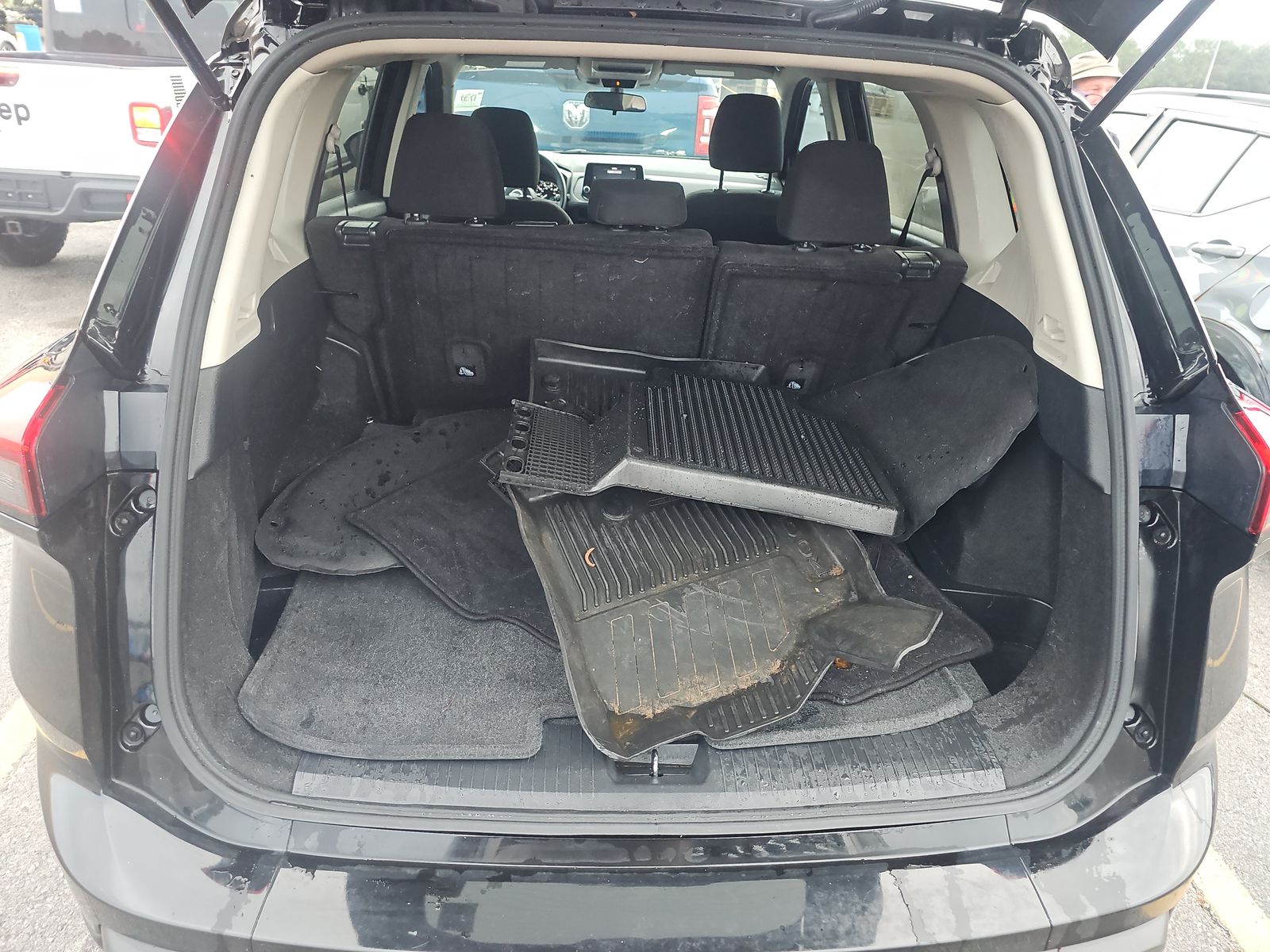 2024 Nissan Rogue S FWD