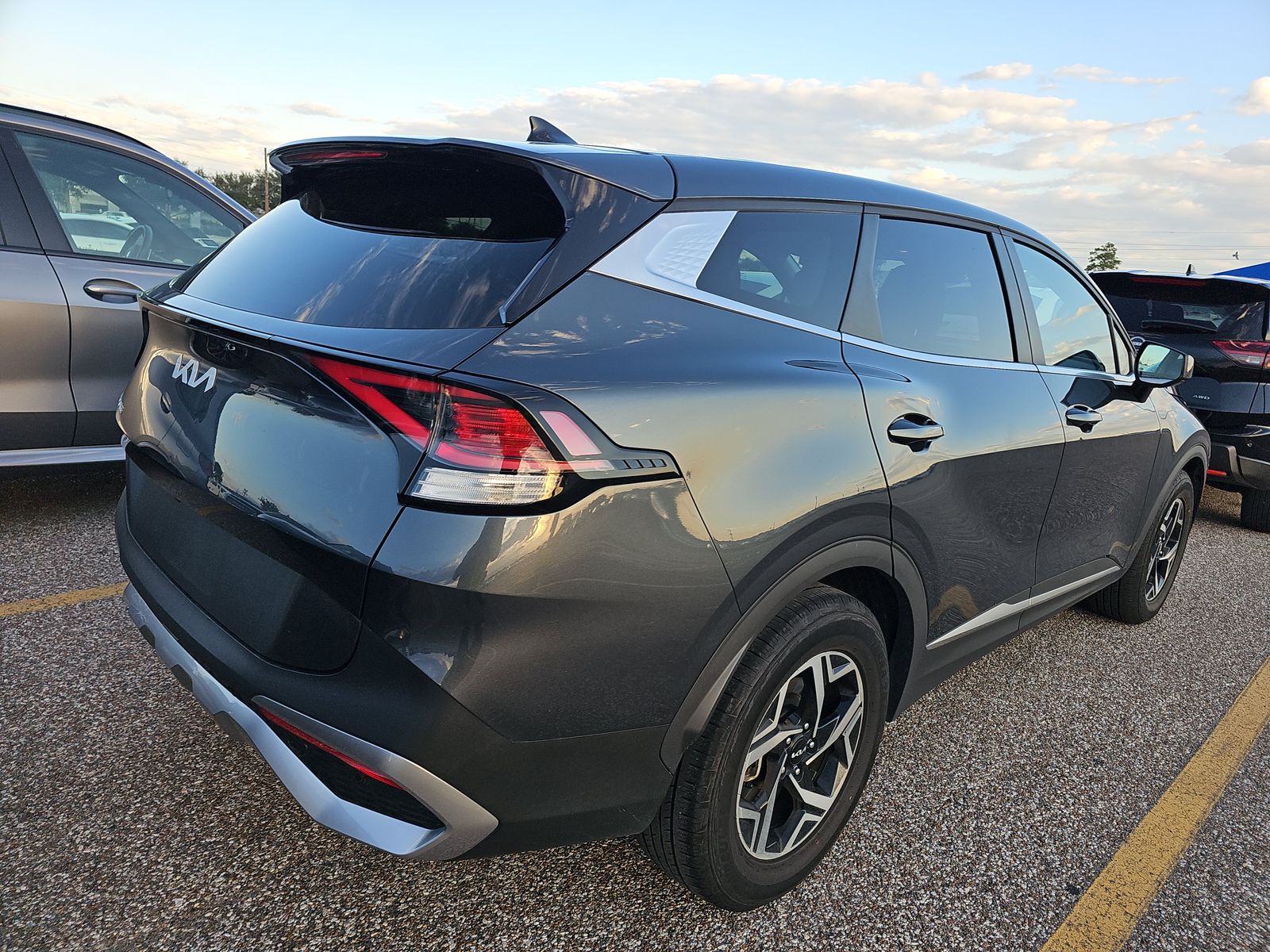 2024 Kia Sportage LX FWD