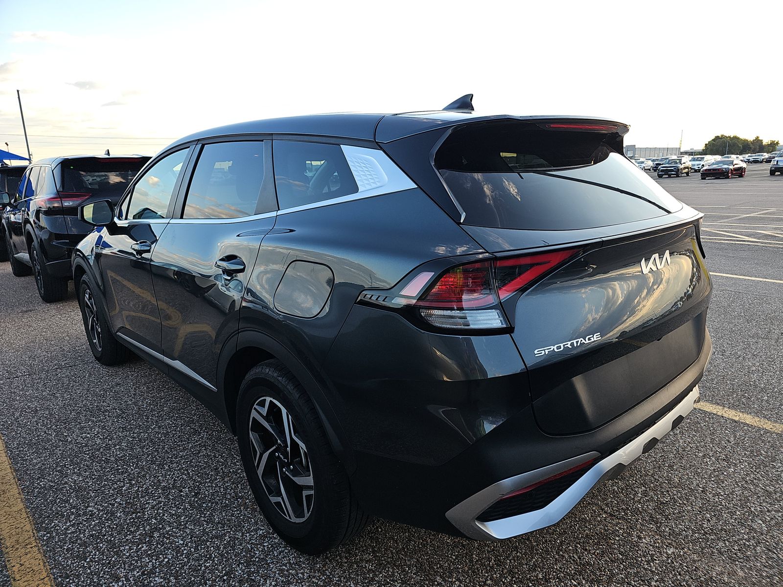 2024 Kia Sportage LX FWD