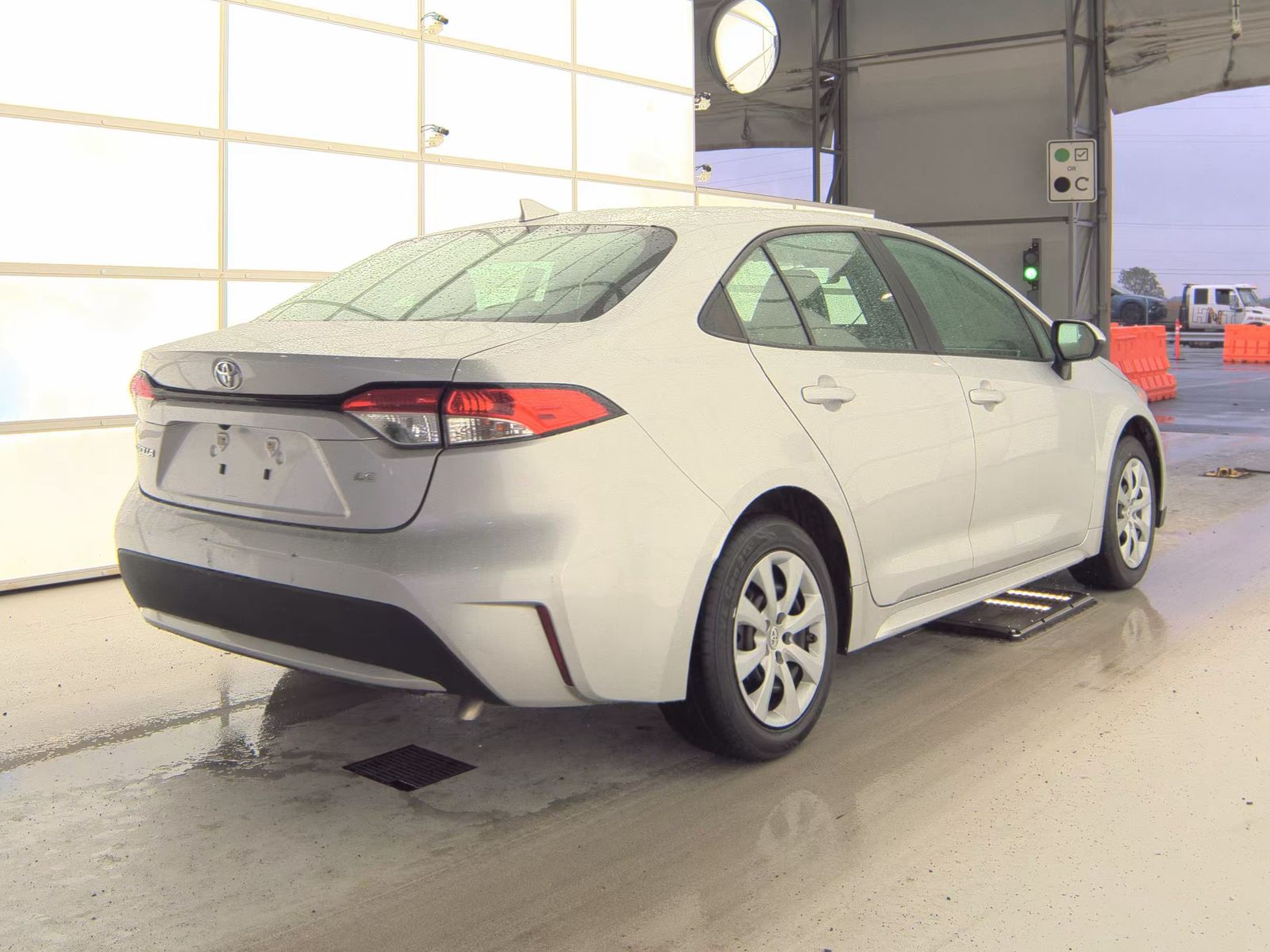 2022 Toyota Corolla LE FWD