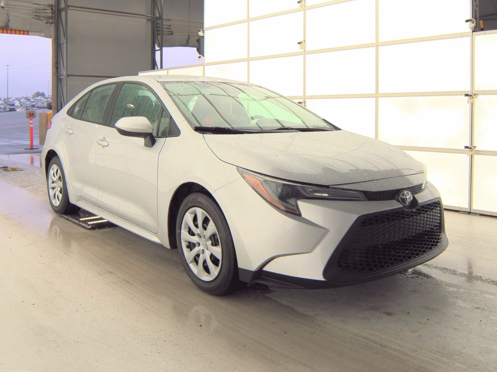 2022 Toyota Corolla LE FWD