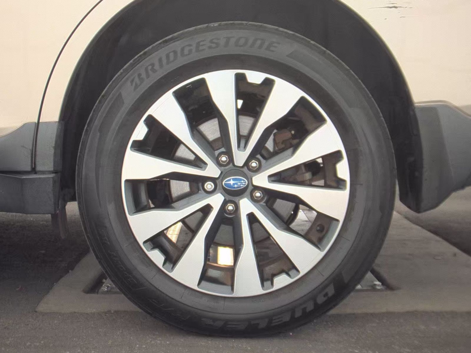 2015 Subaru Outback 2.5i Limited AWD