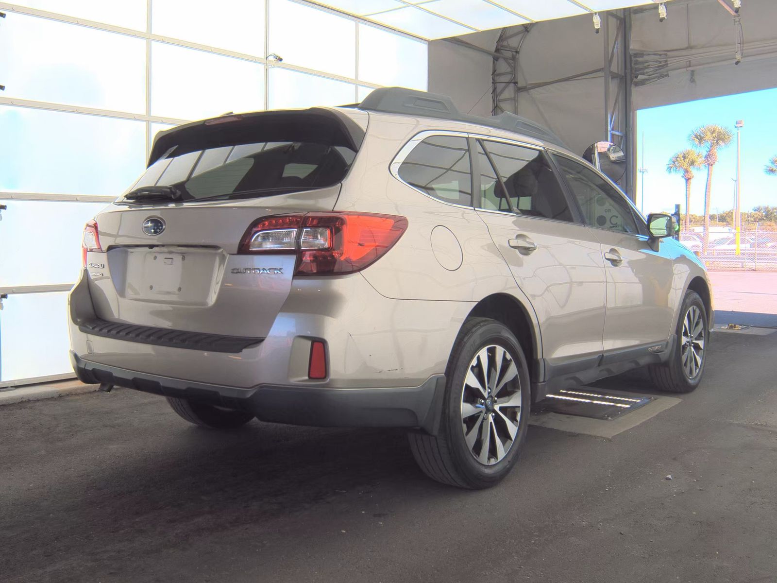 2015 Subaru Outback 2.5i Limited AWD