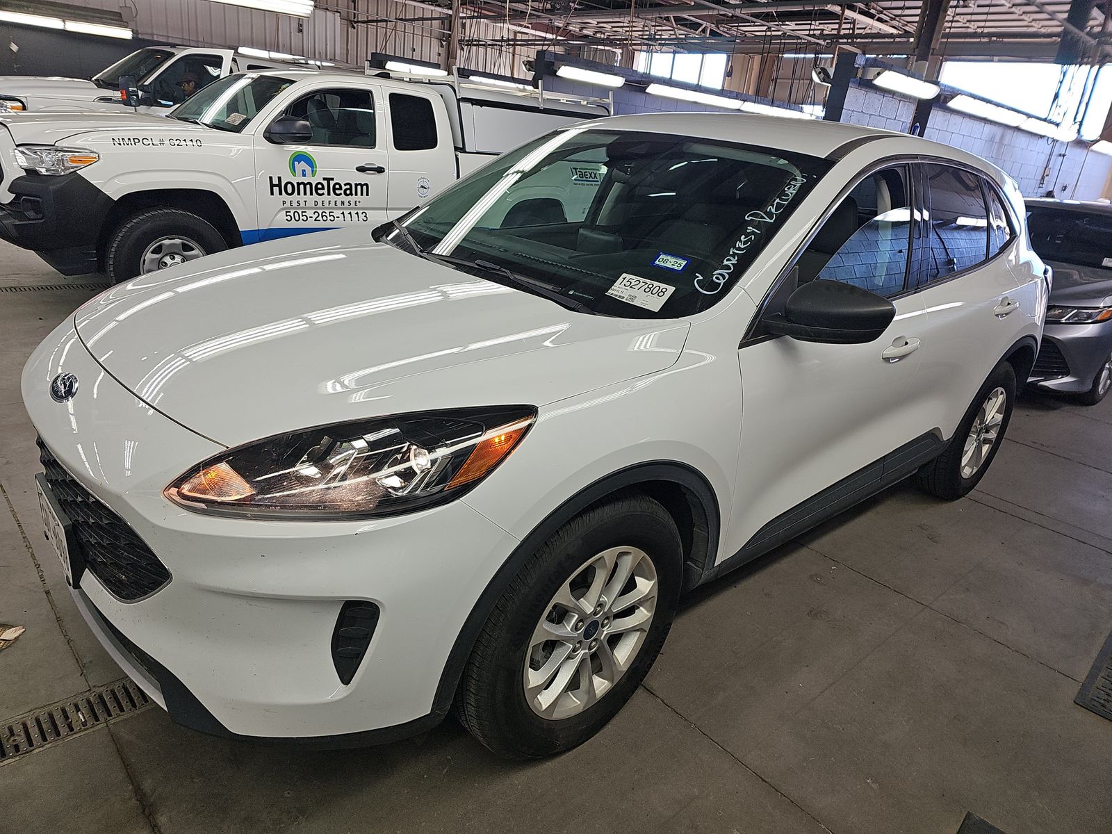 FORD ESCAPE - 1