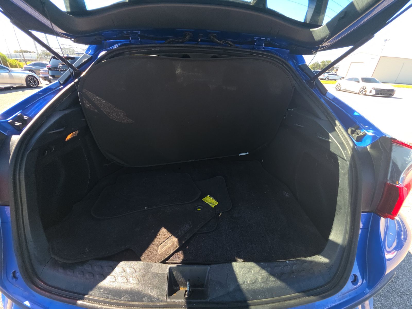 2019 Toyota C-HR XLE FWD