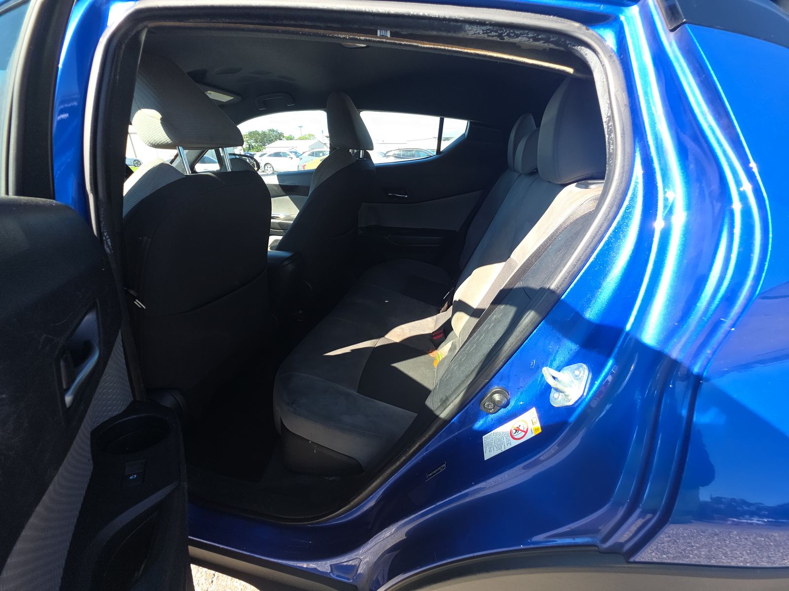 2019 Toyota C-HR XLE FWD