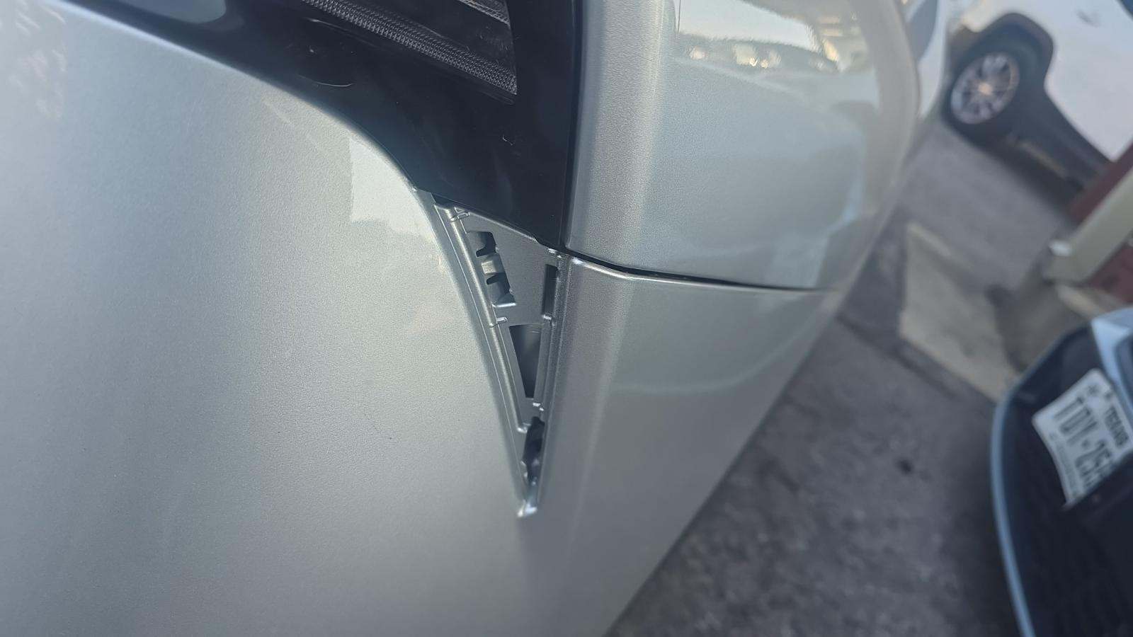 2023 Toyota Prius LE FWD